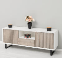 TV Lowboard Skandi mit Holztüren in Lamellenoptik Konfigurator alles frei wählbar