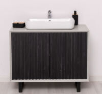 Kleiner Waschbecken-Unterschrank in Lamellenoptik