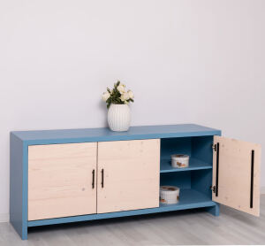 Minimalistisches Sideboard mit Holztüren Berlin