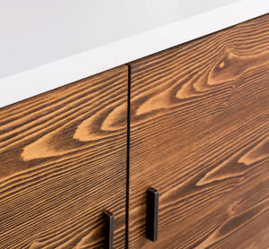 Minimalistisches Sideboard mit Holztüren Berlin