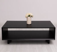 Couchtisch mit schwarzen Metallfüßen im Skandi-Look schwarz