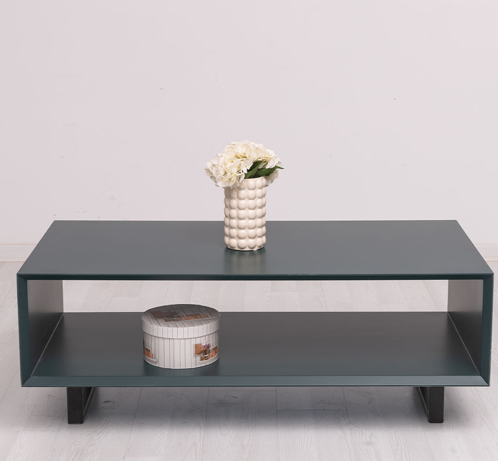 Wohnzimmertisch im Skandi-Look mit Metallfüßen himmelblau - Onlineshop für massive Landhausmöbel