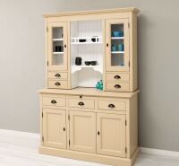 Landhaus-Buffetschrank beige und weiß