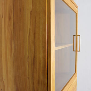 Hochschrank Vitrine Massivholz Kernbuche geölt