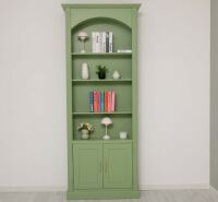 Bogen Bücherregal im Landhausstil blassgrün