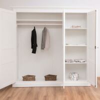Kleiderschrank weiß - großer Landhaus-Schrank