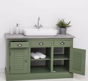 grüner Waschtisch im Landhausstil - Landhaus-Waschbeckenschrank in olivegrün mit Eiche-Platte