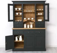 schwarzer Buffetschrank - Küchenschrank im Landhausstil mit dimmbarer Beleuchtung