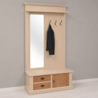 Landhaus Flur - Garderobe in beige