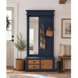 Violettblaue Garderobe - Landhausflur