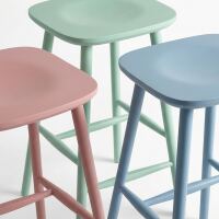Hocker aus Buchenholz, 80 cm hoch | RAL-Wunschlackierung