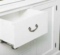 Romantischer Buffetschrank mit Vitrinenaufsatz multicolor