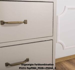 Schlichte Landhauskommode tief gebürstet